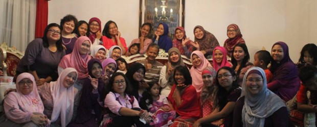 Bukber NCC Cibubur: Bercerita dan Tertawa bersama Ibu Fatmah Bahalwan